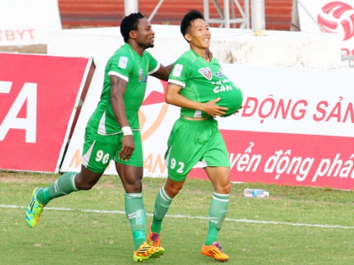 Trước vòng 15 – Toyota V.League 2015: “Vũ khí trong tay áo”