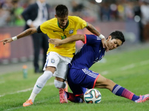 Yoshinori Muto: “Suarez Nhật” đại náo Bundesliga