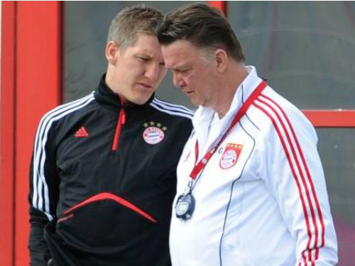 Chủ tịch Bayern: “Schweinsteiger sẽ gia nhập Man Utd”