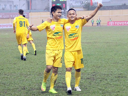 FLC Thanh Hoá 2-1 HAGL: Chủ bất bại sân nhà, khách ngấp nghé bét bảng