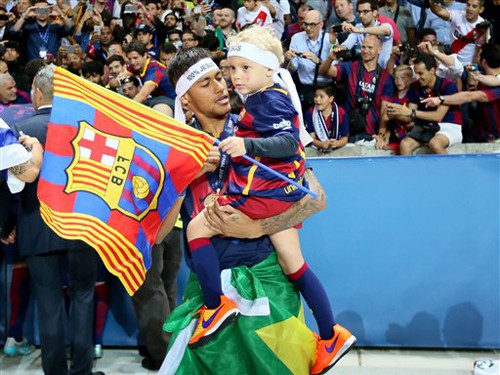 Neymar có thể tiêu tốn của Barcelona 222 triệu euro