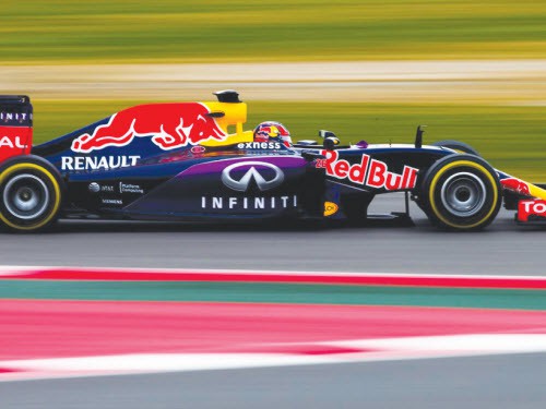 007 sẽ giải cứu Red Bull?