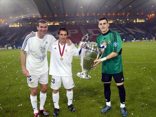 Iker Casillas rời Real Madrid: Dấu chấm hết của thời đại Galacticos