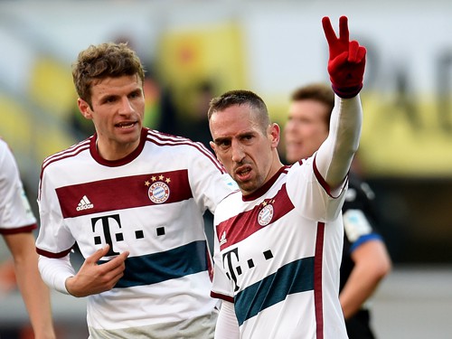 Franck Ribery: “Mặt thẹo” còn lâu mới… “vẹo”