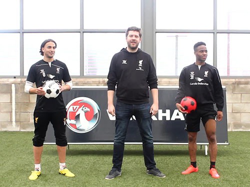 Trò vui cuối cùng của Raheem Sterling trong màu áo Liverpool