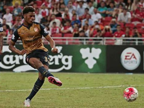 Chuba Akpom, cầu thủ trẻ giúp Arsenal lọt vào chung kết Barclay Asia Trophy