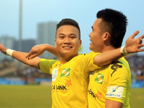 Sông Lam Nghệ An 3-1 Than Quảng Ninh: Lợi thế sân nhà