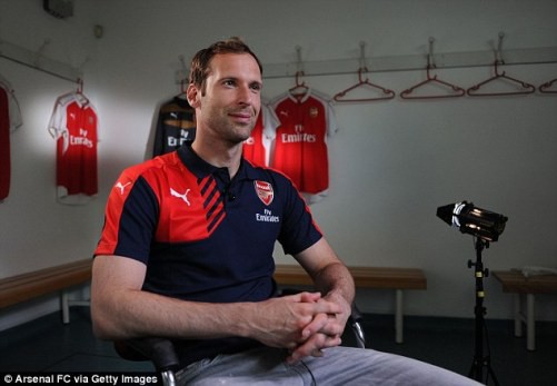 Matic muốn Cech sa sút ở mùa giải mới