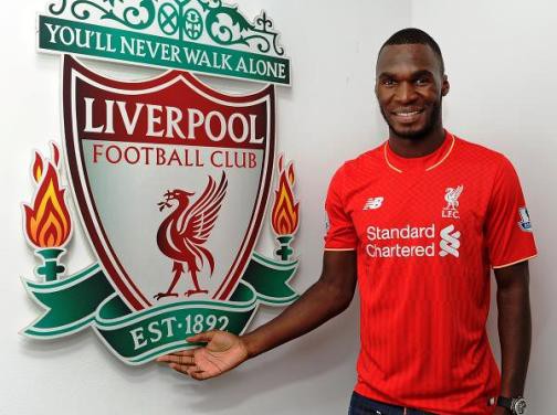 Benteke chính thức gia nhập Liverpool