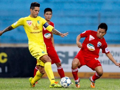 Hà Nội.T&T 4-1 FLC.Thanh Hóa: Đội bóng Thủ đô trở lại cuộc đua vô địch
