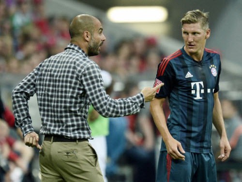 Sau sự ra đi của Schweinsteiger: Bayern nổi sóng ngầm