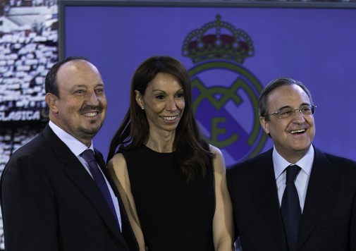 “Benitez đang dọn đống đổ nát của Mourinho”