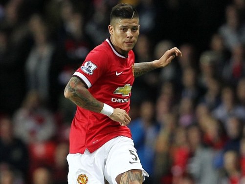 Marcos Rojo bị Van Gaal phạt vì tập trung muộn