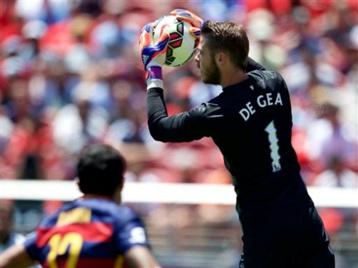 Van Gaal cảnh báo De Gea