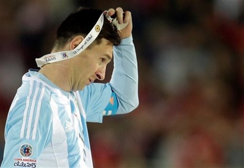 Valdano: Messi đang chịu áp lực như Ro ‘”béo”