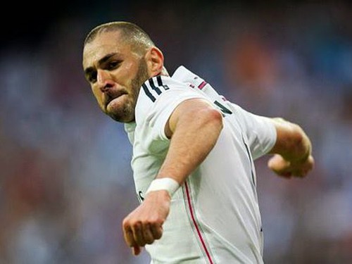 Real Madrid chưa từ bỏ thói quen mua siêu sao: Benzema đi, Reus đến?