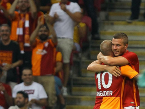Galatasaray 1-0 Inter Milan: Cái chết từ người cũ