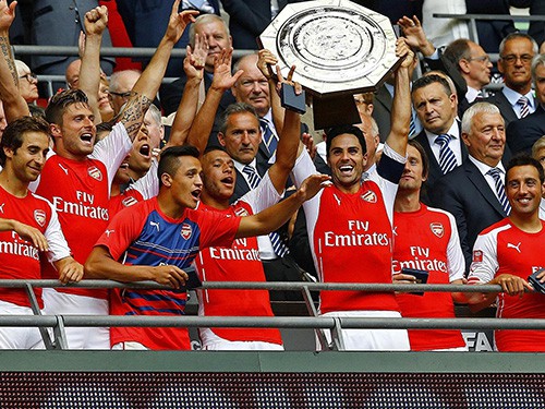 Boring,  boring nữa đi,  Ngài Wenger!