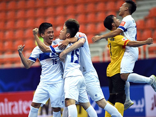 Thái Sơn Nam viết nên lịch sử cho futsal Việt Nam