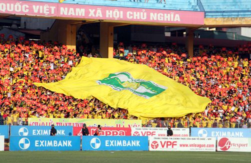 Fan SLNA quyết tâm biến Hàng Đẫy thành “sân khấu ngoại hạng”