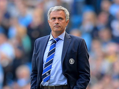 Phía trước Mourinho là quả núi cao