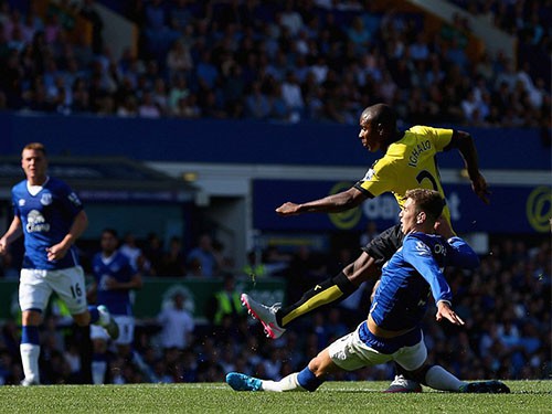 Everton 2-2 Watford: Chết hụt trước tân binh