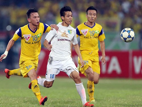 Hà Nội T&T 1-0 Sông Lam Nghệ An: Ngày về của Samson