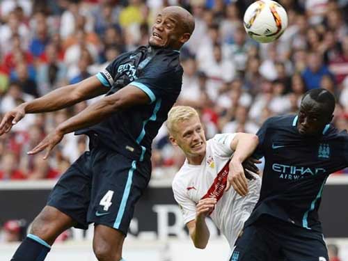 Kompany: Canh bạc rủi ro của Pellegrini