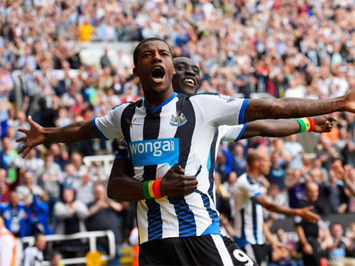 Newcastle 2-2 Southampton: Bất phân thắng bại