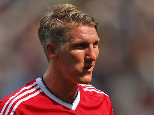 Bastian Schweinsteiger: Nhanh chân về Munich