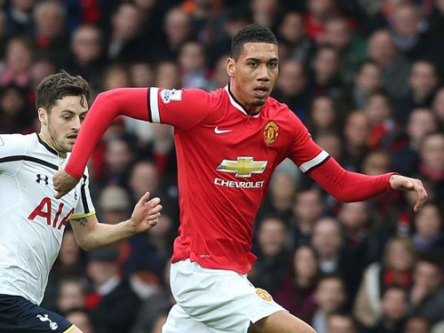 HLV Louis Van Gaal: “Ai cũng được, miễn giỏi hơn Smalling”!