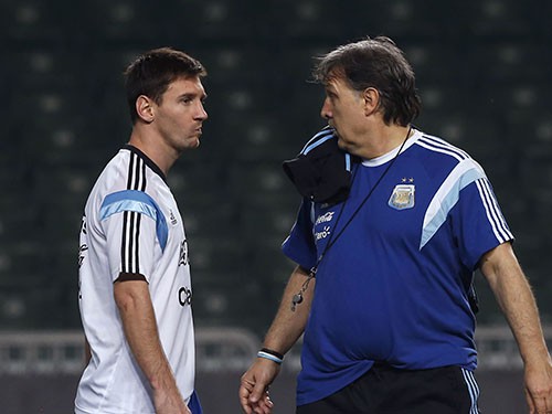 HLV ĐT Argentina, Tata Martino: “Tôi không còn nói chuyện với Messi…”