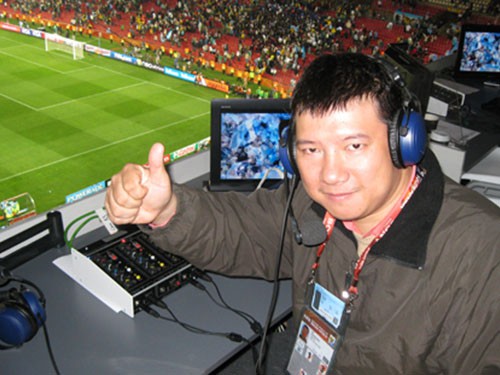 Tuấn Hưng, Văn Quyến dự đoán M.U thắng Aston Villa