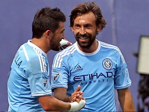 Xem lại pha kiến tạo huyền thoại của Pirlo cho Villa lập công