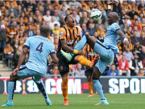 Kompany khen ngợi đàn em