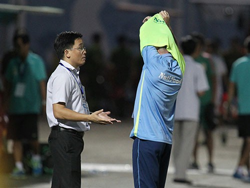 HA.GL: Thua là đánh mất bản sắc