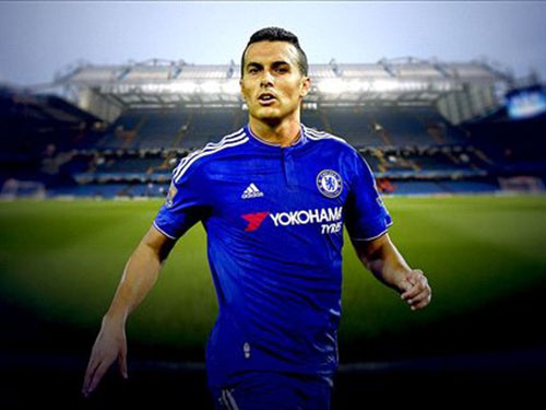 Mourinho và cuộc đánh cắp Pedro đầy ngoạn mục từ tay Van Gaal