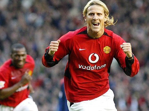 Cựu cầu thủ Man Utd tung trailer phim về bản thân