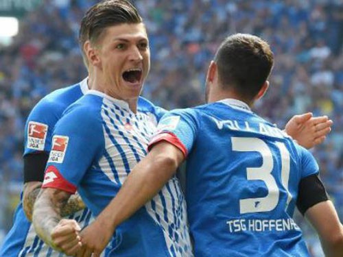 Hậu vệ Bayern và sai lầm cho bàn thua nhanh nhất lịch sử Bundesliga