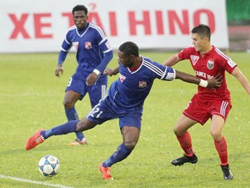 B.Bình Dương 2-1 Đồng Nai: Đặt cược vào “Chung kết ngược”