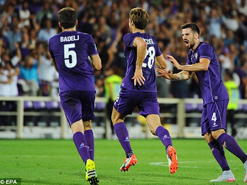 Fiorentina 2-0 AC Milan: Tấm thẻ đỏ nghiệt ngã