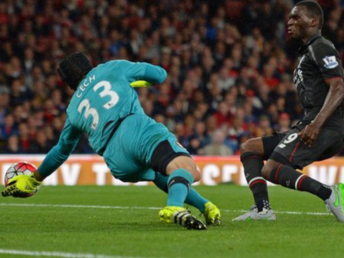 Cech – Mãnh tướng cuối cùng trước khung thành Arsenal
