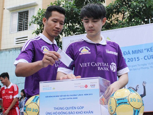 Đức Thắng GPRS vô địch giải bóng đá “Kết Nối Yêu Thương” – Cúp Viet Capital Bank 2015