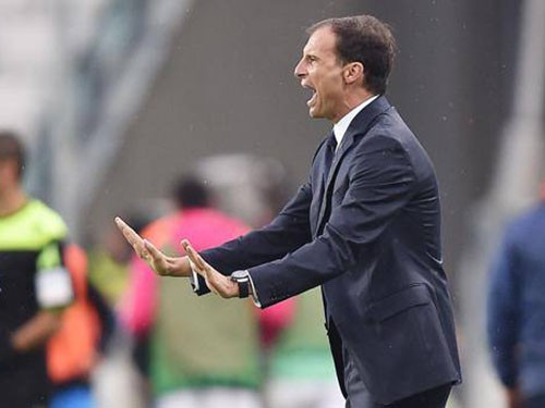 Max Allegri: “Chạy marathon, sao phải… “xoắn” sớm”!