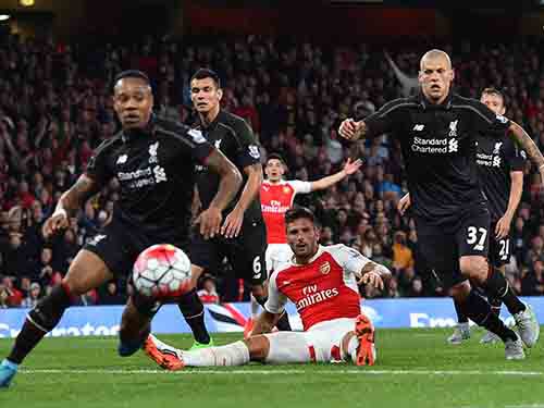 Arsenal “tịt ngòi” trên sân nhà: Giá mà có… Viagra