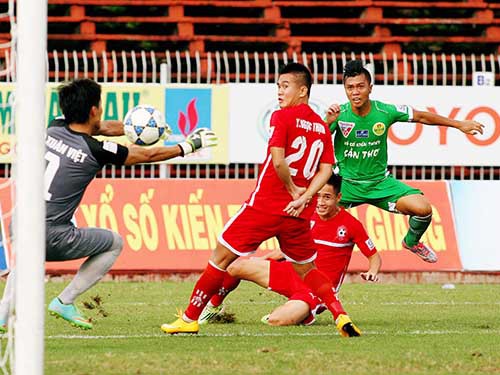 C45 – Bộ Công an “kèm” V.League 2015