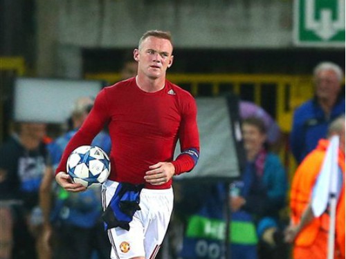 Lượt về play-off Champions League: M.U trên đôi cánh Rooney