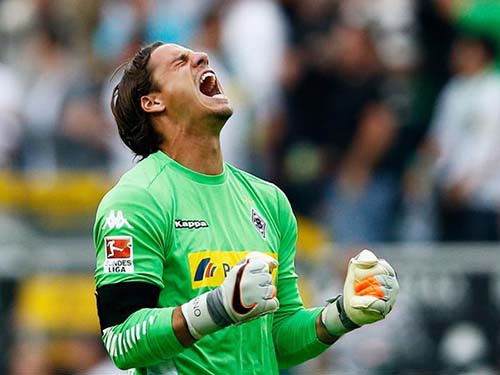 Yann Sommer: “Gladbach phải quên ngay Champions League”