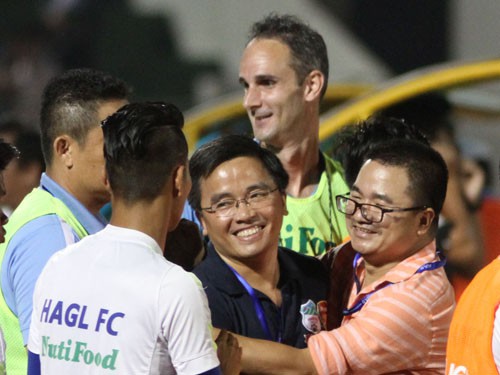 V.League chỉ còn cuộc chiến trụ hạng: “Tử thần” gọi tên ai?