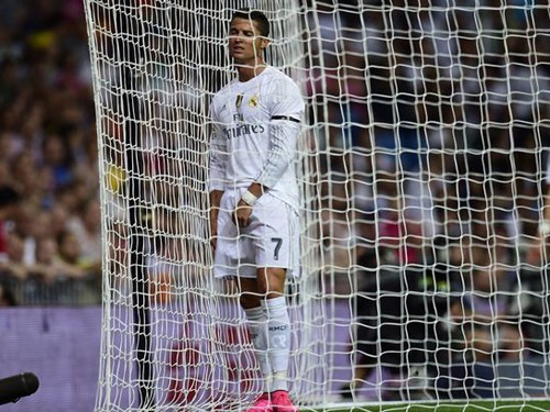 Rafa Benitez phải cẩn thận: Ronaldo đang “nóng trong người”